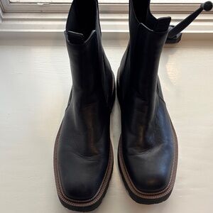 Black Leather women’s Boots